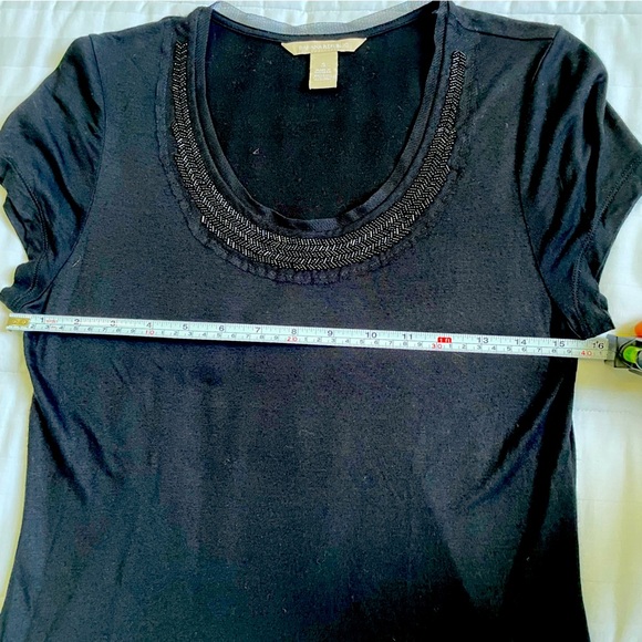 Banana Republic Beaded Scoop Neck Short Sleeve Top Women’s Size Small EUC - Picture 2 of 4